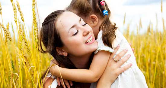 تعبیر خواب آغوش گرفتن عاشقانه ، معنی دیدن آغوش گرفتن عاشقانه در خواب
