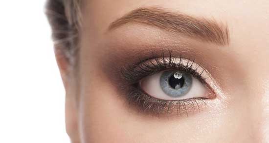 تعبیر خواب ابرو برداشتن دختر ، معنی دیدن ابرو برداشتن دختر در خواب