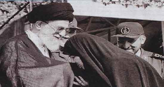 تعبیر خواب بوسیدن دست ، معنای بوسیدن دست مرده و پدر و مادر و علما در خواب