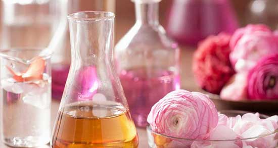 تعبیر خواب بوی عطر ، معنی دیدن بوی عطر در خواب های ما چیست