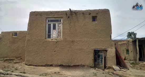 تعبیر خواب خانه قدیمی پدری و فروختن و تعمیر سقف خانه قدیمی پدری تعبیر خواب خانه قدیمی پدری ، معنی دیدن خانه قدیمی پدری در خواب ما چیست