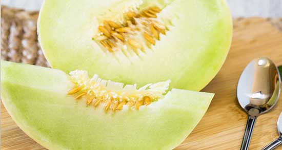 تعبیر خواب خوردن خربزه شیرین ، معنی دیدن خوردن خربزه شیرین در خواب
