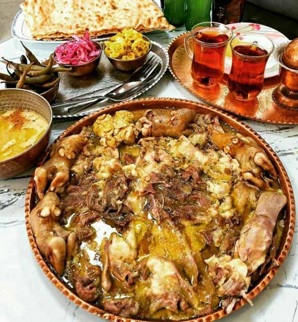 تعبیر خواب خوردن کله پاچه زن باردار + معنی خوردن کله پاچه زن باردار در خواب چیست