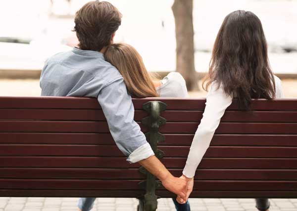 تعبیر خواب خیانت عشق و رفیق + معنی خیانت عشق و رفیق در خواب های ما چیست