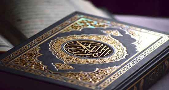 تعبیر خواب دست گذاشتن روی قرآن ؛ معنی دست گذاشتن روی قرآن در خواب