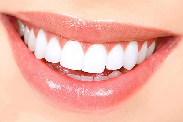 تعبیر خواب دیدن دندان دیگران + معنی دیدن دندان دیگران در خواب های ما چیست