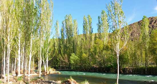 تعبیر خواب راه رفتن در رودخانه ، معنی دیدن راه رفتن در رودخانه در خواب چیست