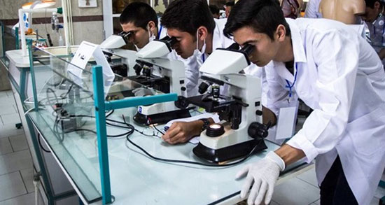تعبیر خواب رفتن به آزمایشگاه ، معنی رفتن به آزمایشگاه در خواب ما چیست
