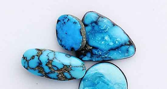 تعبیر خواب رنگ آبی فیروزه ای ؛ معنی دیدن رنگ آبی فیروزه ای در خواب ما چیست