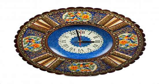 تعبیر خواب ساعت ، دیواری زیبا و نو و مچی زنانه طلایی رنگ و نقره ای