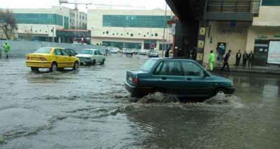 تعبیر خواب سیل ابن سیرین ، دیدن سیل آرام و نجات یافتن از سیل در خواب چیست تعبیر خواب سیل ابن سیرین ، دیدن سیل آرام و نجات یافتن از سیل در خواب چیست