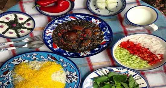 تعبیر خواب غذا ، نخوردن و بردن برای دیگران و غذا دادن به مهمان و خوردن سیر نشدن