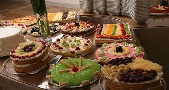تعبیر خواب مهمانی ، و سفره غذا و رفتن به خانه دوست و دادن و رفتن به خانه مرده