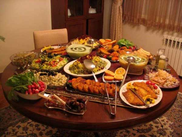 تعبیر خواب مهمانی گرفتن + معنی مهمانی گرفتن در خواب چیست