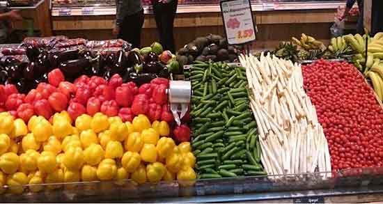 تعبیر خواب میوه فروشی ، معنی دیدن میوه فروشی و خریدن میوه در خواب چیست