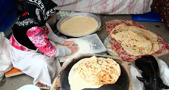تعبیر خواب نان پختن و خمیر ، و چانه خمیر نان ور آمده و چانه زدن خمیر چیست