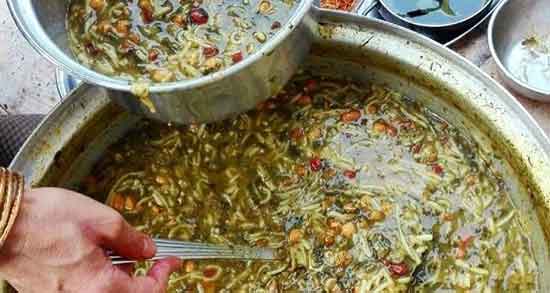 تعبیر خواب نذری دادن آش رشته ؛ معنی نذری دادن آش رشته در خواب چیست