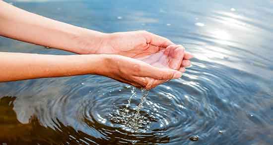 تعبیر خواب نماز خواندن بدون وضو ، و بدون چادر و در خیابان و در دستشویی