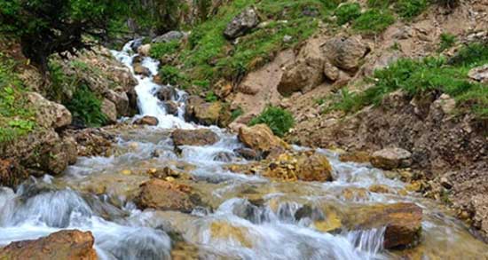 تعبیر خواب چشمه در بیابان ، معنی دیدن چشمه در بیابان در خواب ما چیست
