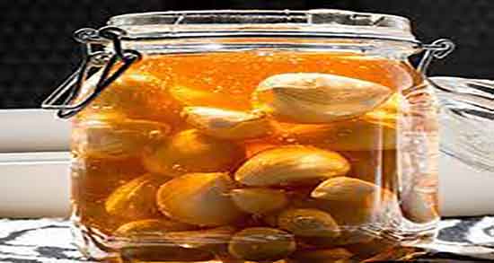 خواص سیر و عسل در شب ؛ فواید استفاده از سیر و عسل در وقت شب