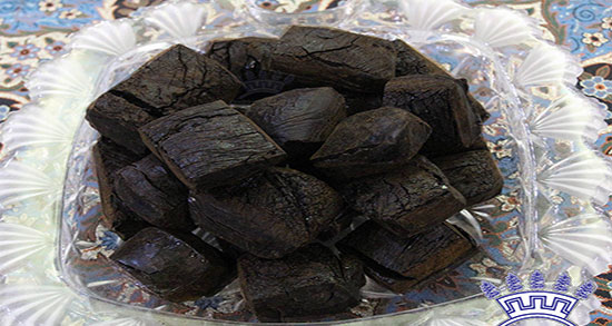 خواص عصاره ریشه شیرین بیان برای پوست ؛ ماسک شیرین بیان برای مو