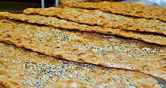 خواص نان و پنیر و خرما ؛ خاصیت استفاده از نان پنیر و خرما برای کودکان