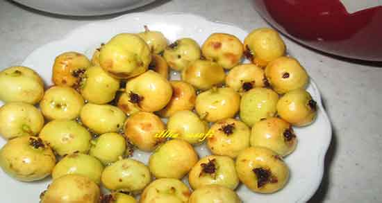 خواص کیالک زرد ؛ استفاده از میوه کیالک برای درمان چربی کبد