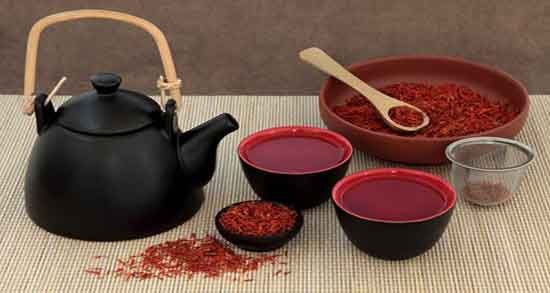 دمنوش زعفران برای کیست تخمدان ؛ تاثیر دمنوش زعفران بر تخمدان زنان