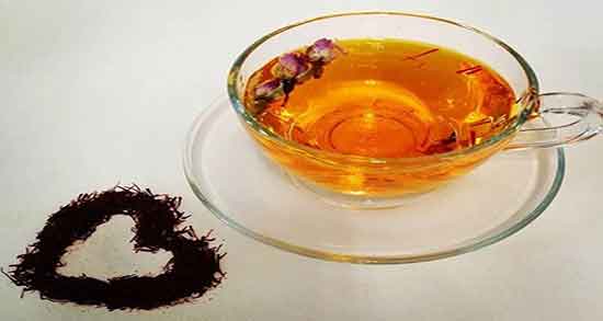 دمنوش زعفران و آویشن ؛ استفاده از دمنوش زعفران و آویشن برای گلو درد