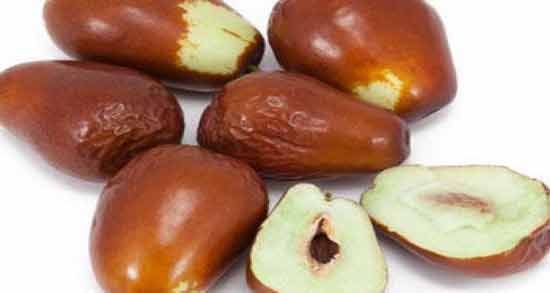 دمنوش عناب در شیردهی نی نی سایت ؛ خواص و مضرات خوردن دمنوش عناب برای شیر مادر