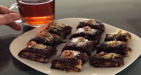 شیره خرما و گردو ؛ آشنایی با خاصیت درمانی خوردن شیره خرما و گردو
