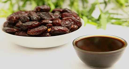 طبع شیره خرما ؛ ایا طبع شیره خرما از نظر طب سنتی برای بدن گرم است