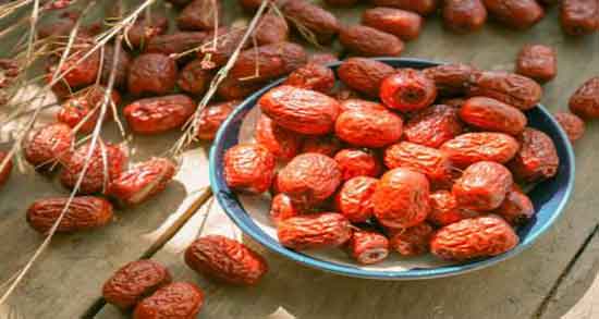 طریقه مصرف عناب برای یبوست ؛ ایا مصرف عناب برای درمان یبوست مفیده