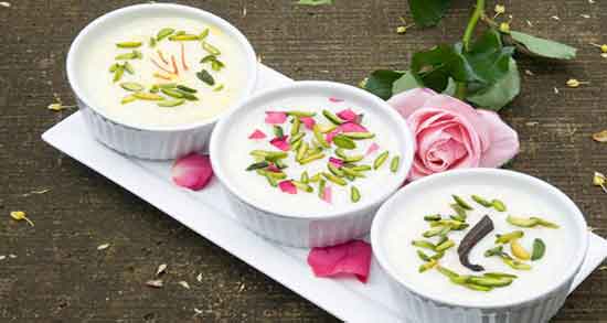 فرنی برای نوزاد هفت ماه ؛ تاثیر دادن فرنی به نوزادان چند ماهه چیست