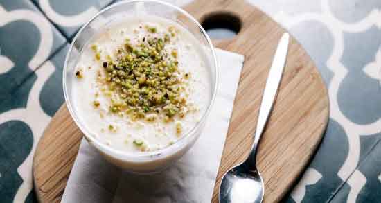 فرنی و یبوست نوزاد ؛ تاثیر مصرف فرنی برای درمان یبوست کودکان
