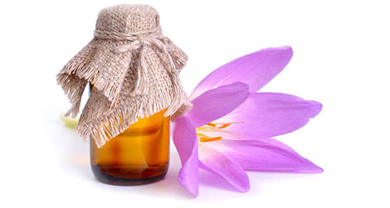 فواید روغن سورنجان ؛ خواص روغن سورنجان برای تسکین درد زانو