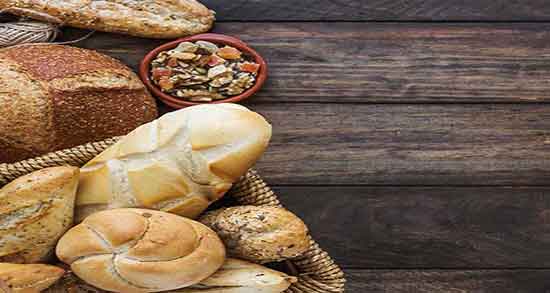 نان برای سگ ؛ ایا دادن نان خشک برای وعده های سگ مفید است