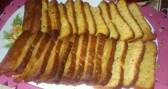 نان سوخاری و رفلاکس معده ؛ عوارض مصرف نان سوخاری برای رفلاکس معده