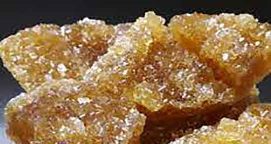 نبات سوخته چیست ؛ خواص نبات سوخته برای دل پیچه کودکان چیست