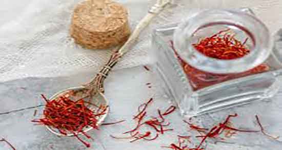 نحوه مصرف دمنوش زعفران ؛ چه زمانی دمنوش زعفران را مصرف کنیم بهتره