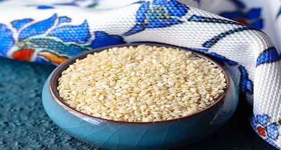 کنجد سفید بهتره یا سیاه ؛ خوردن کنجد سفید بهتره برای یبوست یا سیاه