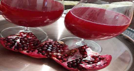 آب انار و سنگ کلیه و فواید دارویی خوردن آب انار برای از بین بردن سنگ کلیه آب انار و سنگ کلیه ؛ فواید دارویی خوردن آب انار برای از بین بردن سنگ کلیه