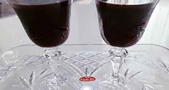 آب زرشک و پریودی ؛ خاصیت اب زرشک و زعفران برای پریود شدن