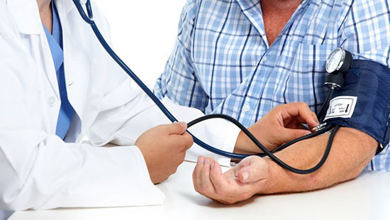 با رژیم غذایی و خوردن این غذاها فشار خون را درمان کنید