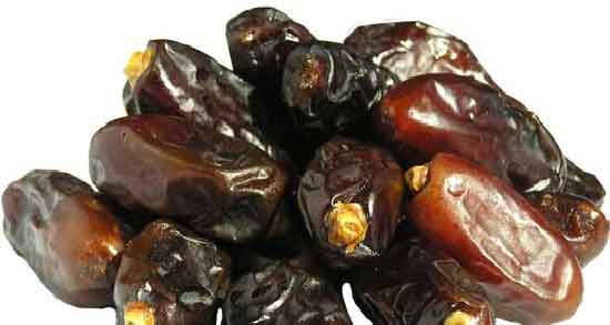 بهترین زمان خوردن خرما برای چاقی ؛ نحوه صحیح مصرف خرما برای افزایش وزن