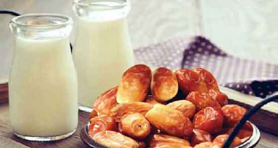 بهترین زمان مصرف شیر خرما ؛ چه زمانی شیر خرما بخوریم؟