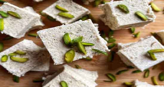 حلوا شکری برای نوزاد ؛ آیا استفاده از حلوا شکری برای نوزاد مفید است یا مضر؟