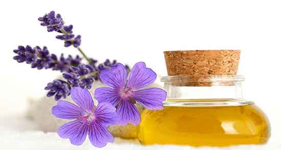 خواص روغن اسطوخودوس برای پوست صورت ؛ اسطوخودوس و لک صورت