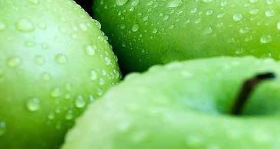 خواص سیب سبز فرانسوی و خوردن سیب سبز ناشتا برای کودکان در طب سنتی
