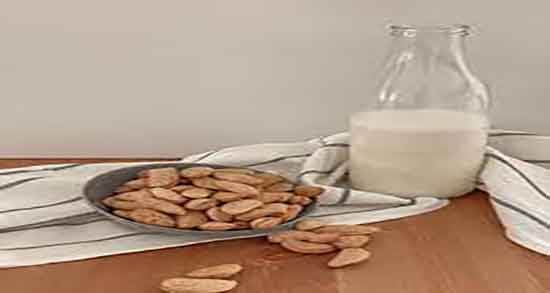خواص شیر بادام در شیردهی ؛ فواید شیر بادام برای افزایش شیر مادران